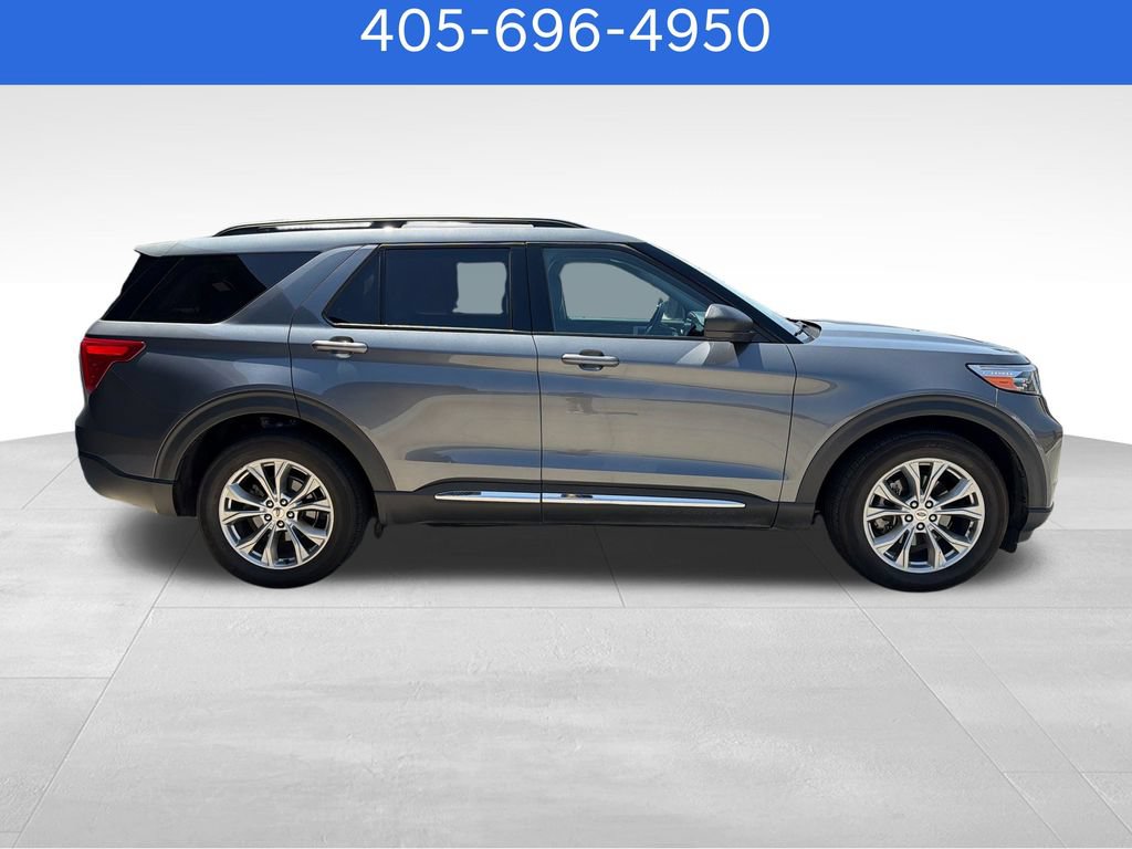 Used 2022 Ford Explorer XLT w/ Equipment Group 202A AWD/4WD image 7
