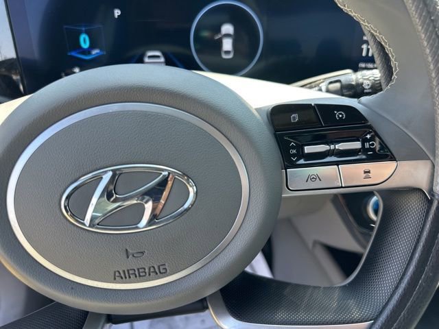 Used 2023 Hyundai Elantra SEL w/ Convenience Package FWD image 15