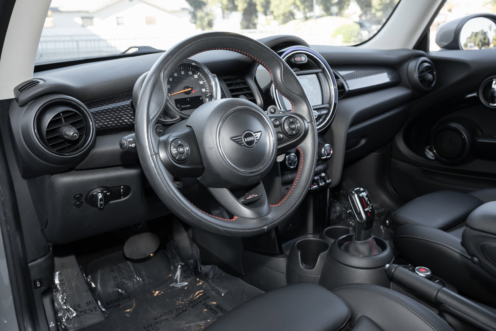 Used 2020 MINI Cooper S image 16