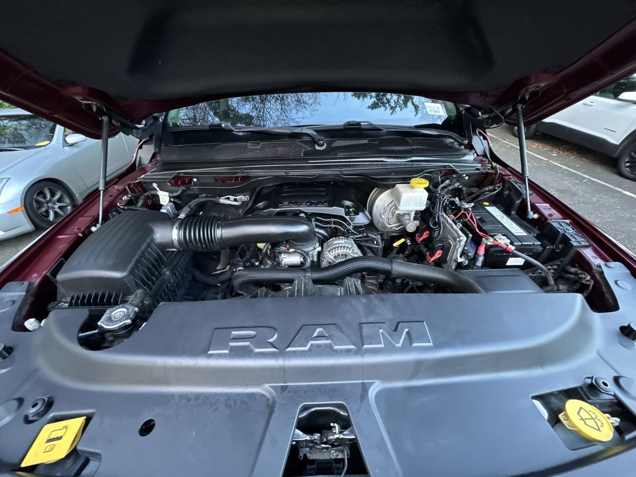 Used 2019 RAM 1500 Laramie AWD/4WD image 31
