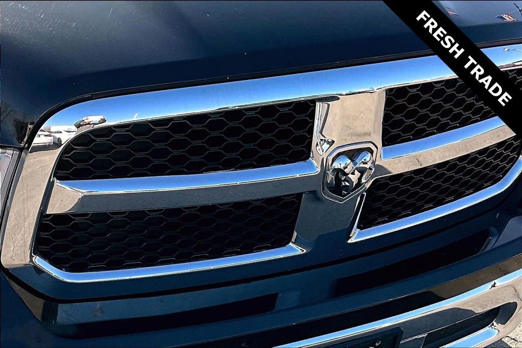 Used 2022 RAM 1500 Classic SLT w/ Trailer & Traction Group image 32