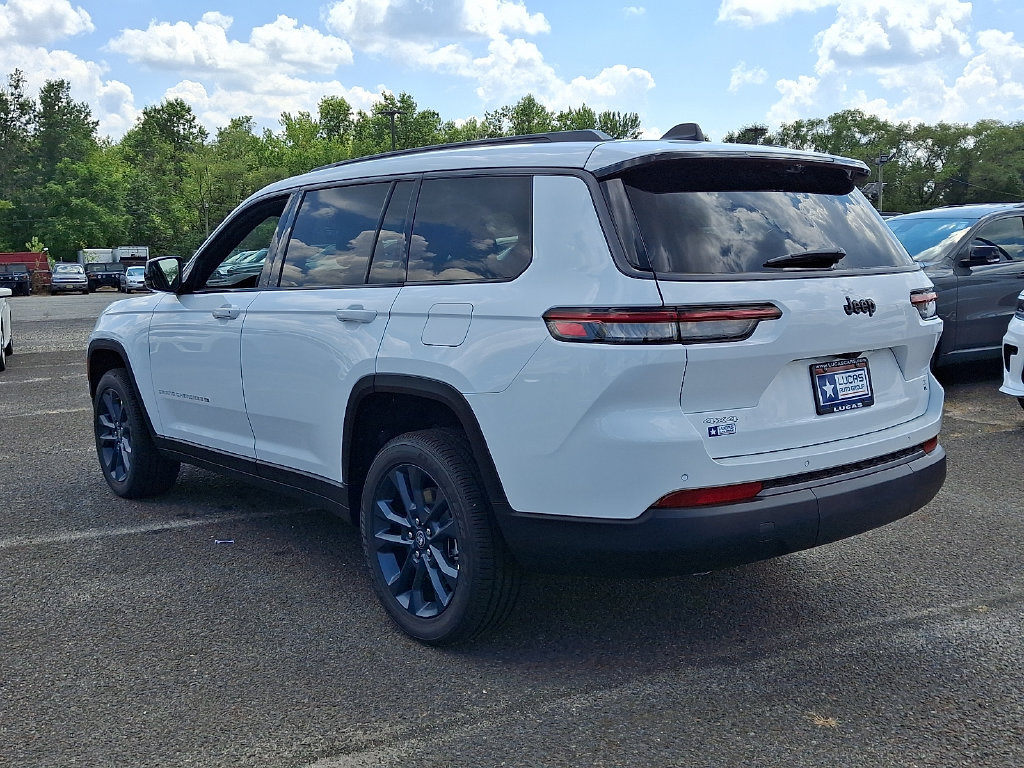 New 2026 Jeep Grand Cherokee L Limited AWD/4WD image 6