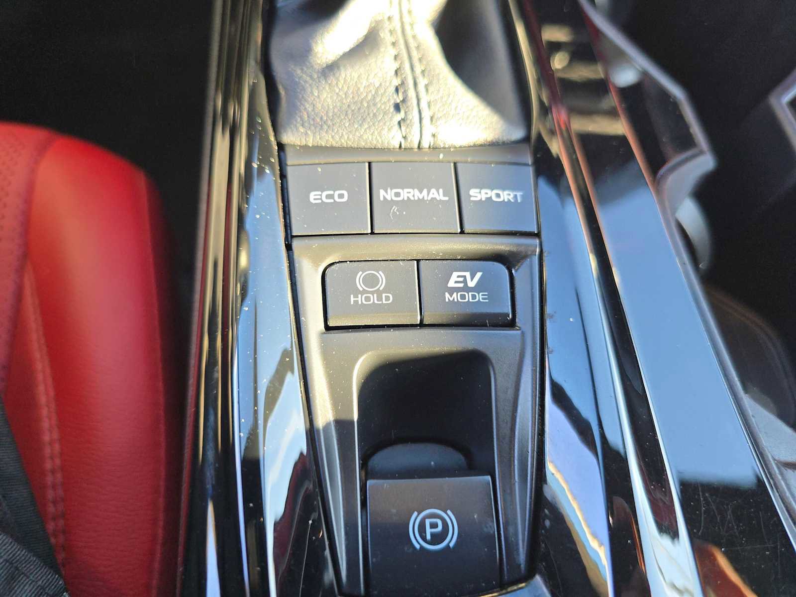 Used 2025 Toyota Camry XSE image 33