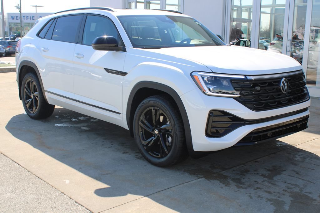 New 2026 Volkswagen Atlas Cross Sport SEL R-Line AWD/4WD image 1