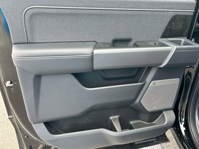 Used 2025 Ford F350 Lariat w/ Lariat Ultimate Package image 20