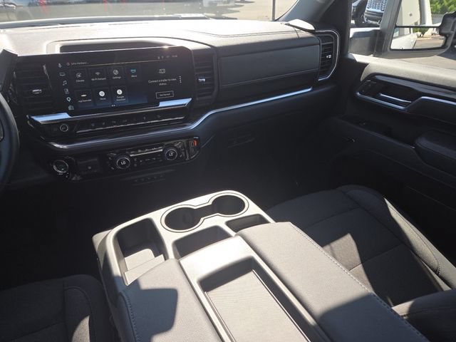 Used 2025 Chevrolet Silverado 2500 LT AWD/4WD image 32