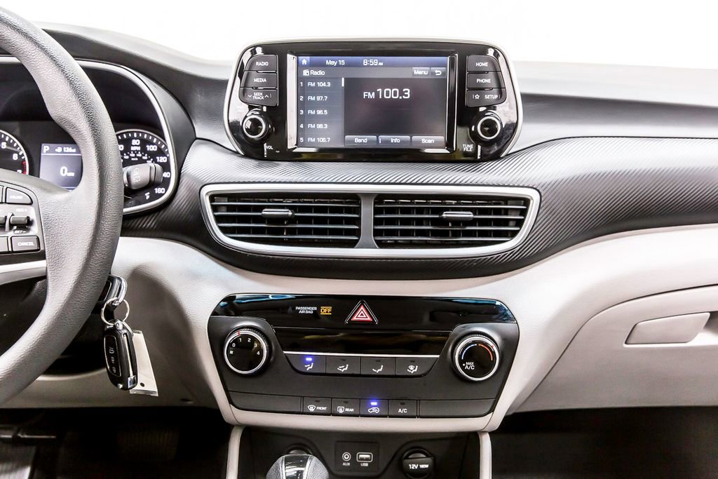 Used 2020 Hyundai Tucson SE w/ Cargo Package FWD image 17
