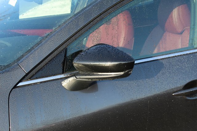 New 2026 MAZDA MAZDA3 Hatchback w/Premium Plus Pkg image 11