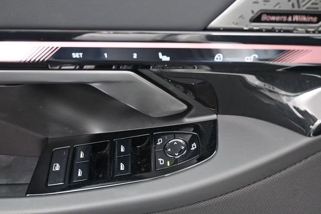 New 2026 BMW i5 eDrive40 w/ Premium Package RWD image 21