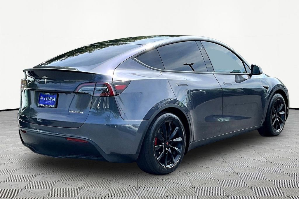 Used 2022 Tesla Model Y Performance image 6
