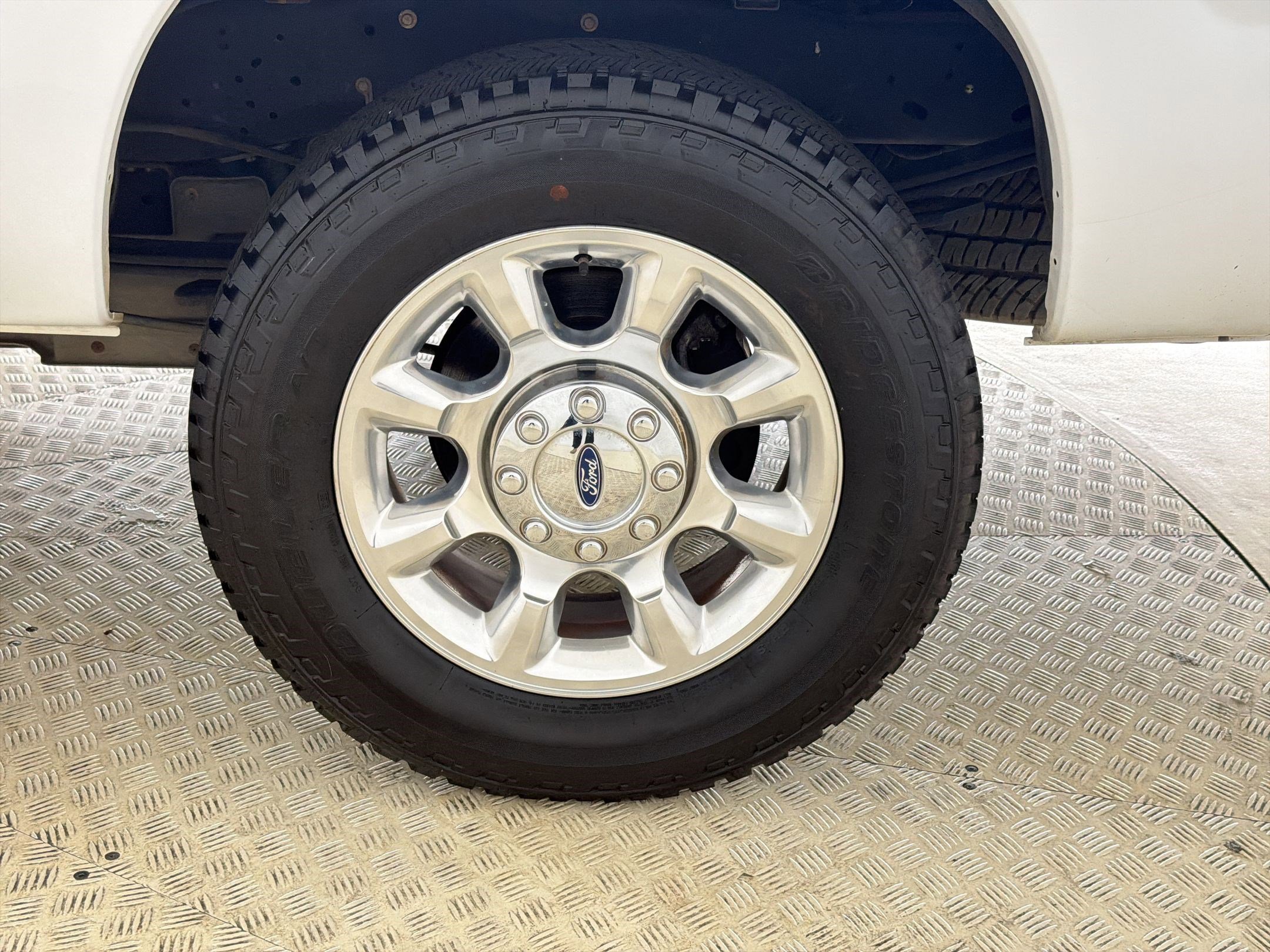 Used 2015 Ford F250 Lariat w/ FX4 Off-Road Package AWD/4WD image 11