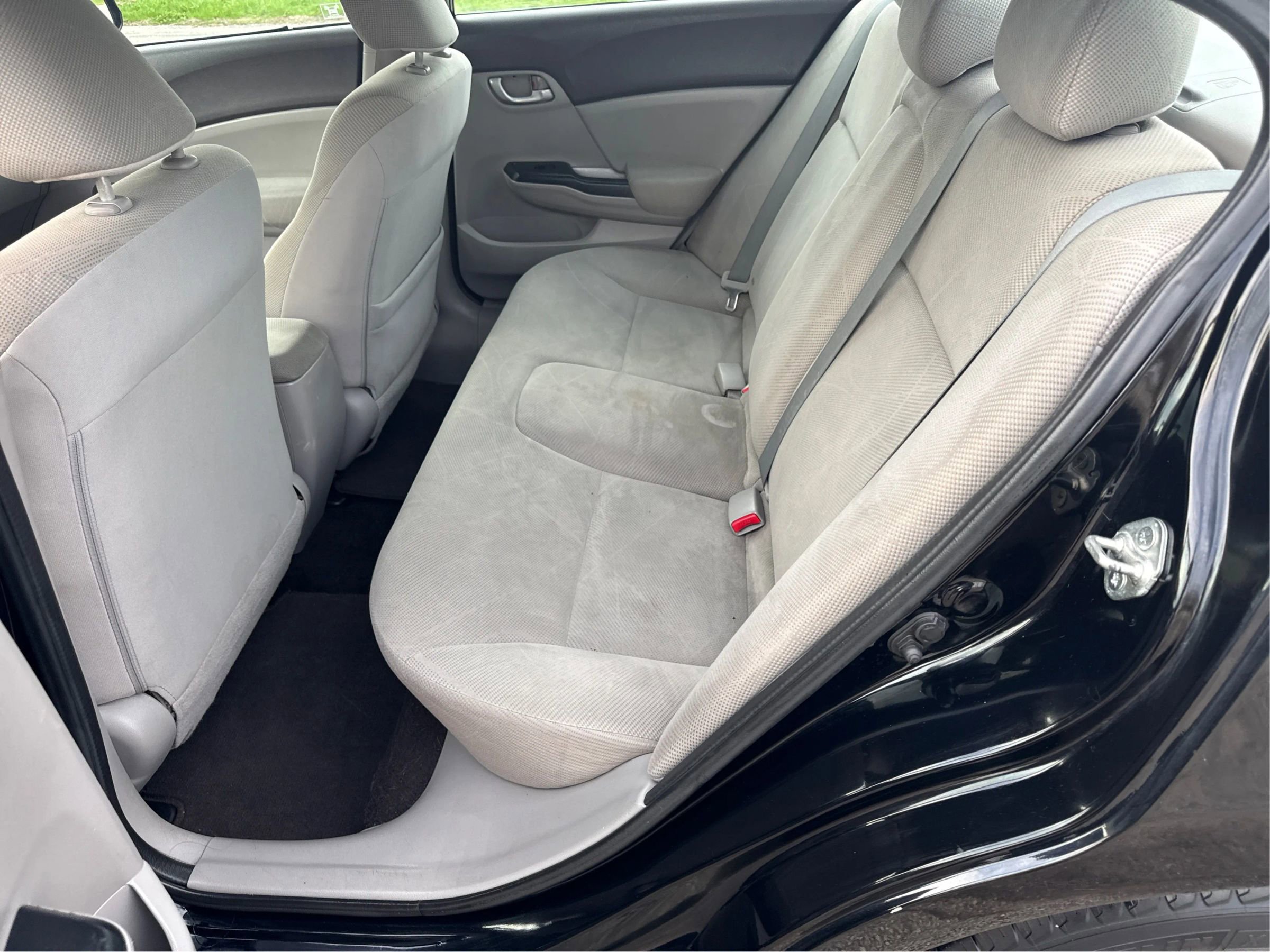 Used 2012 Honda Civic LX image 11