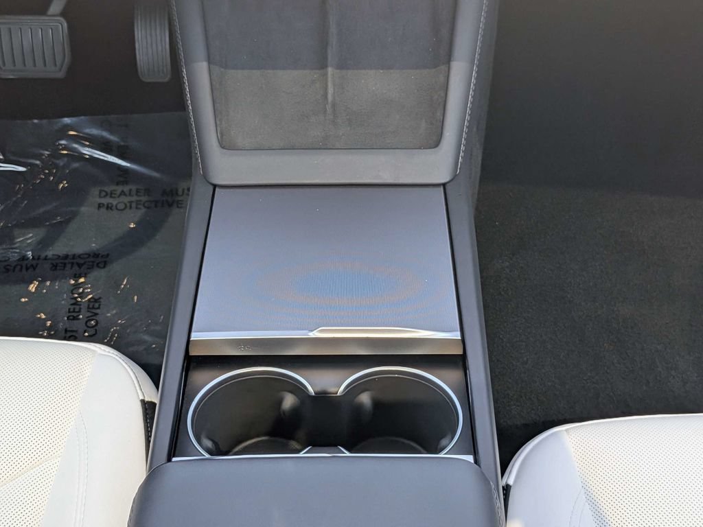 Used 2025 Tesla Model 3 Long Range RWD image 17