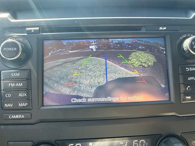 Used 2017 Nissan Titan SV AWD/4WD image 21