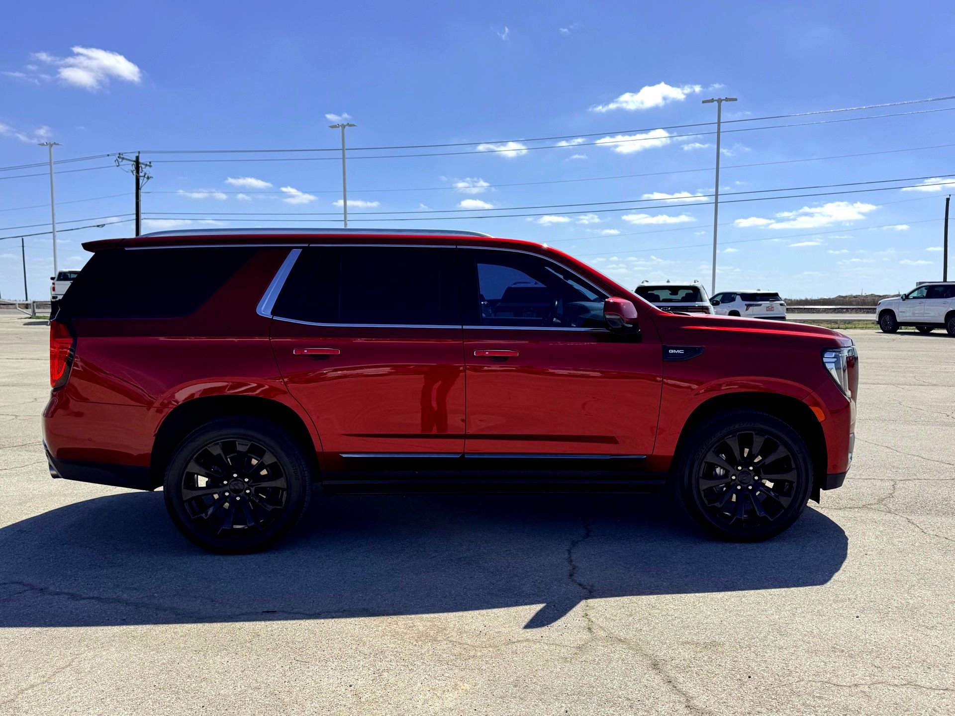 Used 2023 GMC Yukon Denali Ultimate image 5