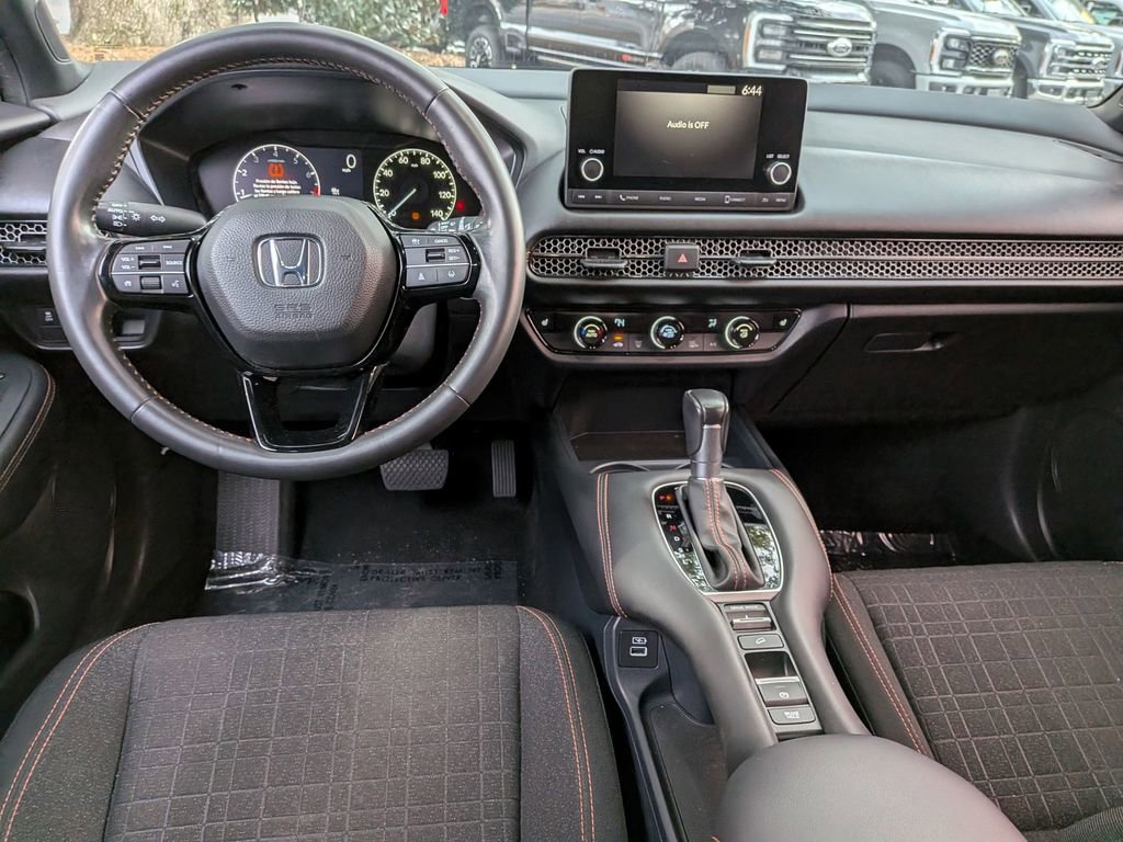 Used 2023 Honda HR-V Sport image 24