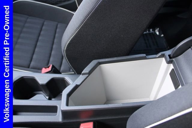 Used 2024 Volkswagen Jetta Sport image 37