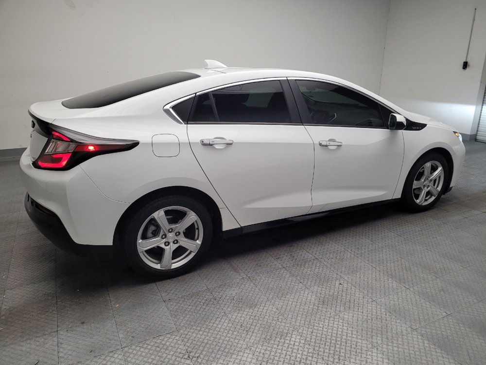 Used 2017 Chevrolet Volt LT w/ Comfort Package image 10
