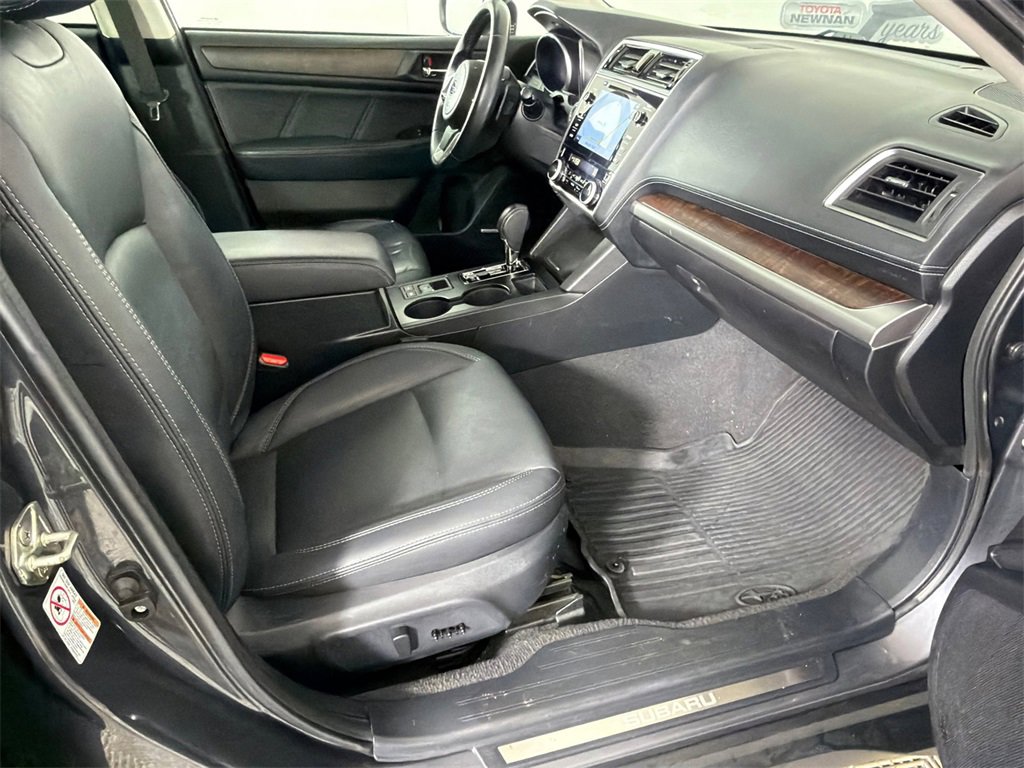 Used 2019 Subaru Outback 2.5i Limited w/ Popular Package #2 image 15