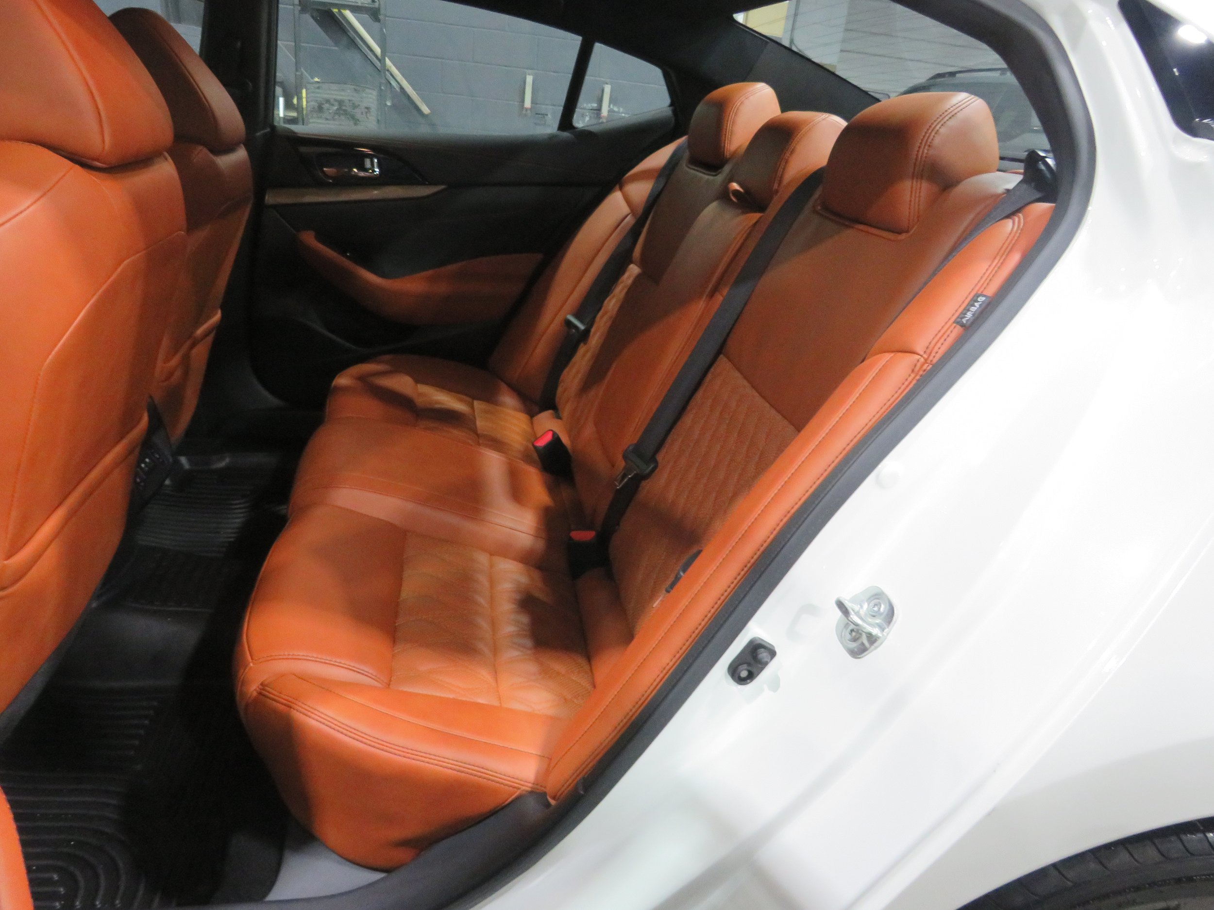 Used 2020 Nissan Maxima Platinum w/ Reserve Package FWD image 9