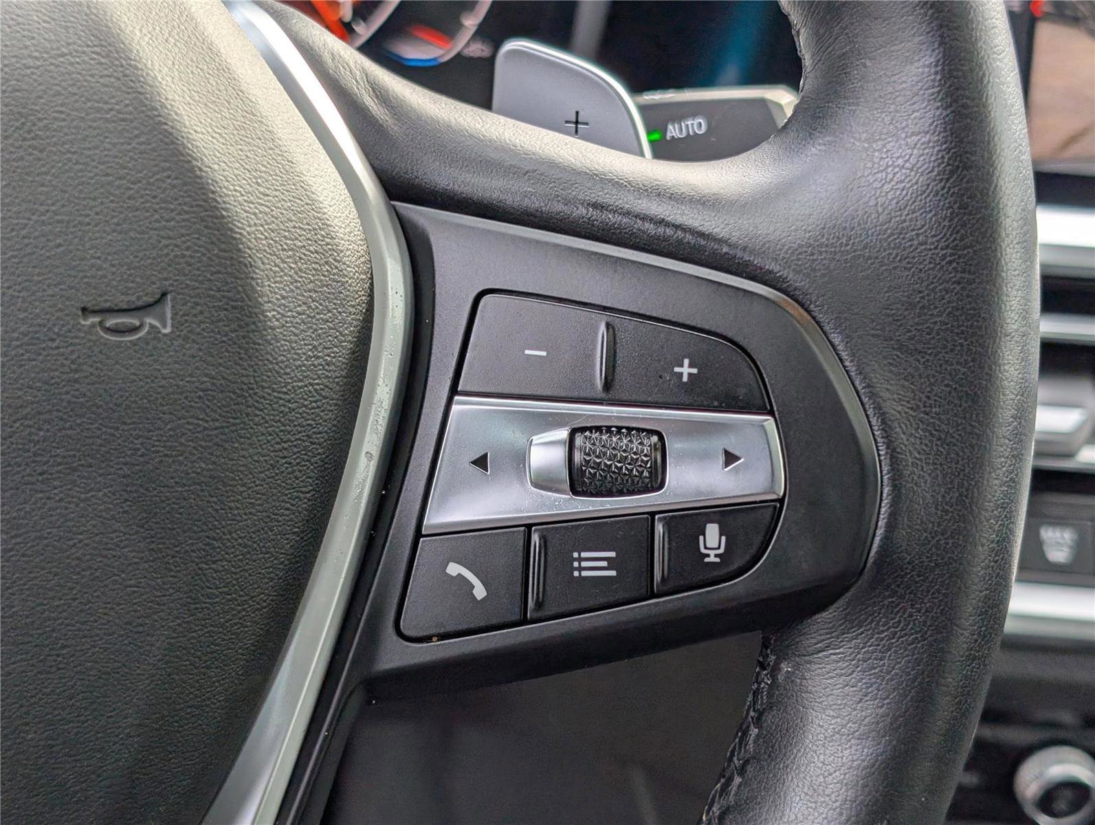 Used 2020 BMW 330i 330i w/ Premium Package image 24