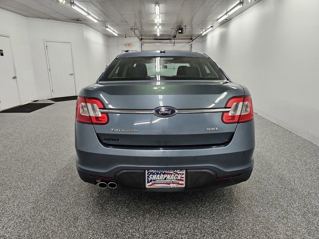 Used 2010 Ford Taurus SEL image 5