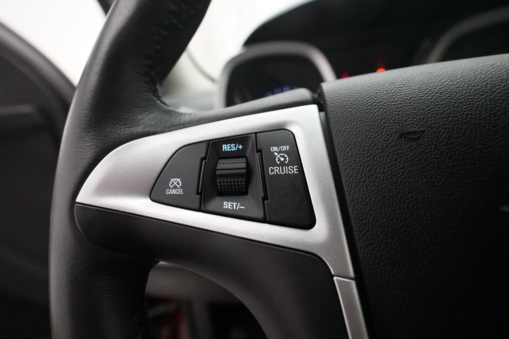 Used 2017 Chevrolet Equinox LT w/ Convenience Package FWD image 18