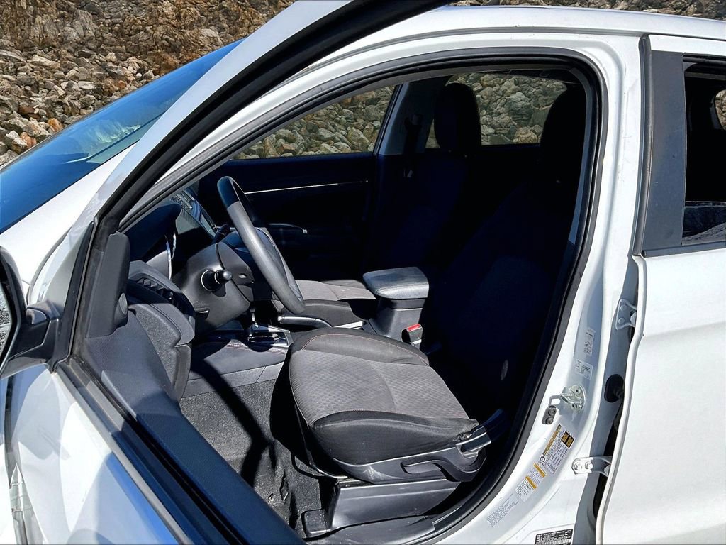 Used 2019 Mitsubishi Outlander Sport LE image 19