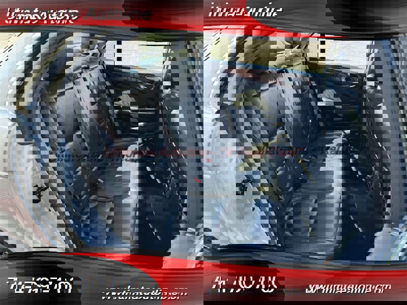 Used 2004 Jaguar XJ8 image 37