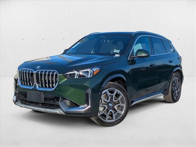 New 2025 BMW X1 xDrive28i w/ Premium Package