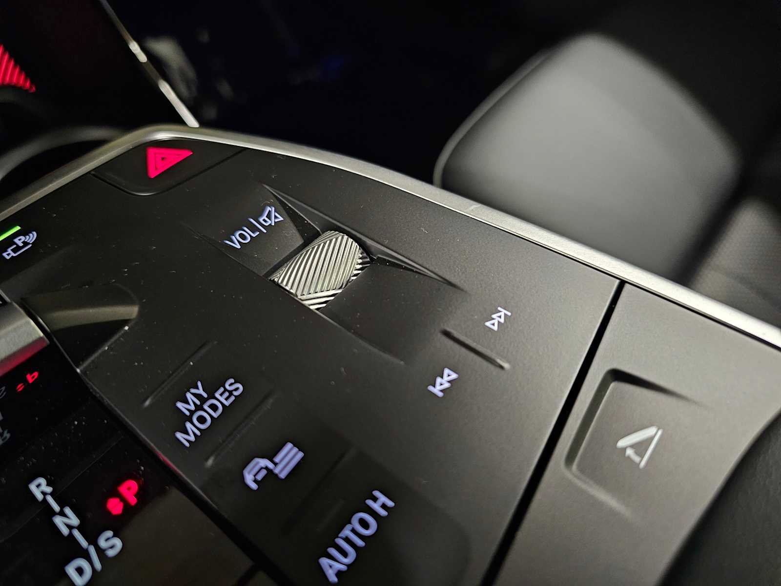 New 2026 BMW X2 xDrive28i w/ Technology Package image 24