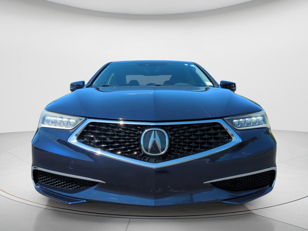 Used 2018 Acura TLX FWD image 2