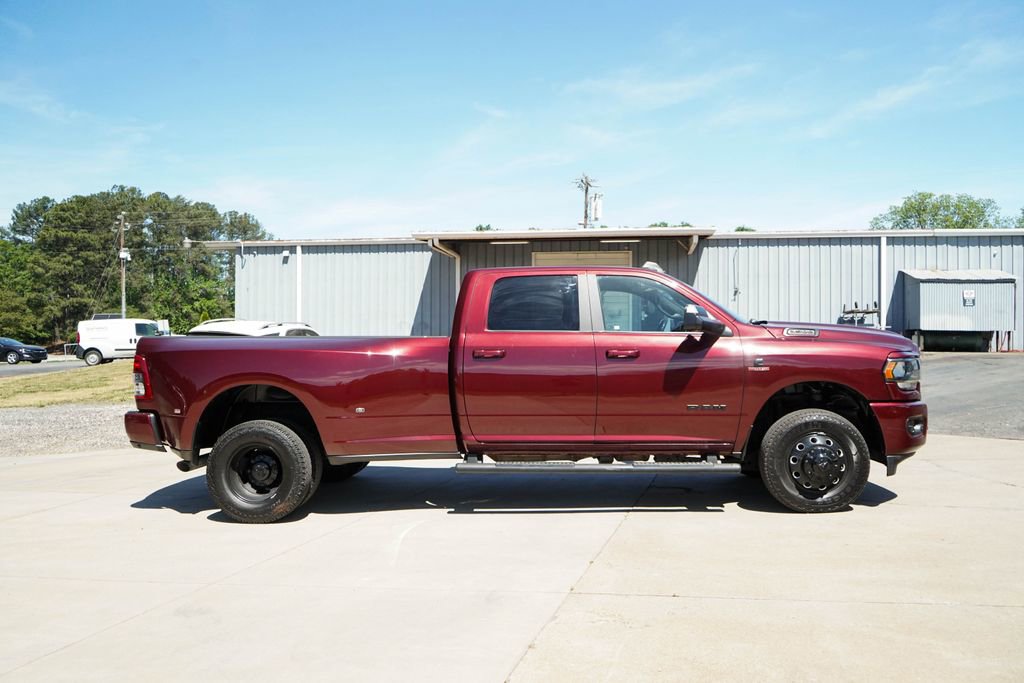 Used 2020 RAM 3500 Big Horn w/ Night Edition image 3