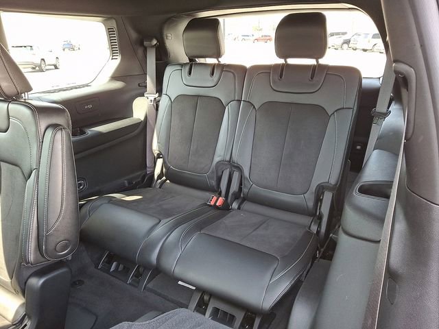 Used 2022 Jeep Grand Cherokee L Laredo AWD/4WD image 14