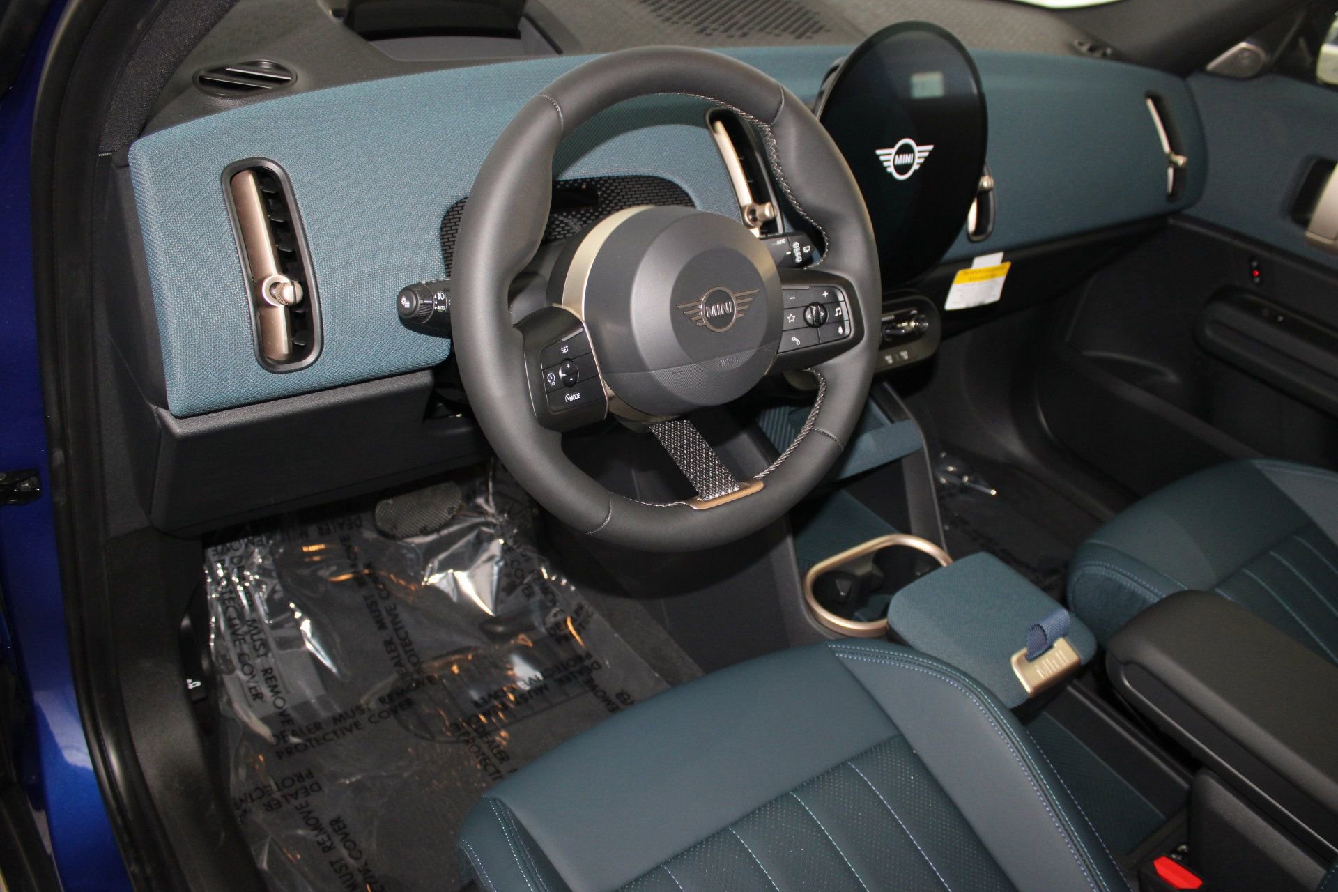 New 2026 MINI Cooper Countryman S w/ Comfort Package Max image 4