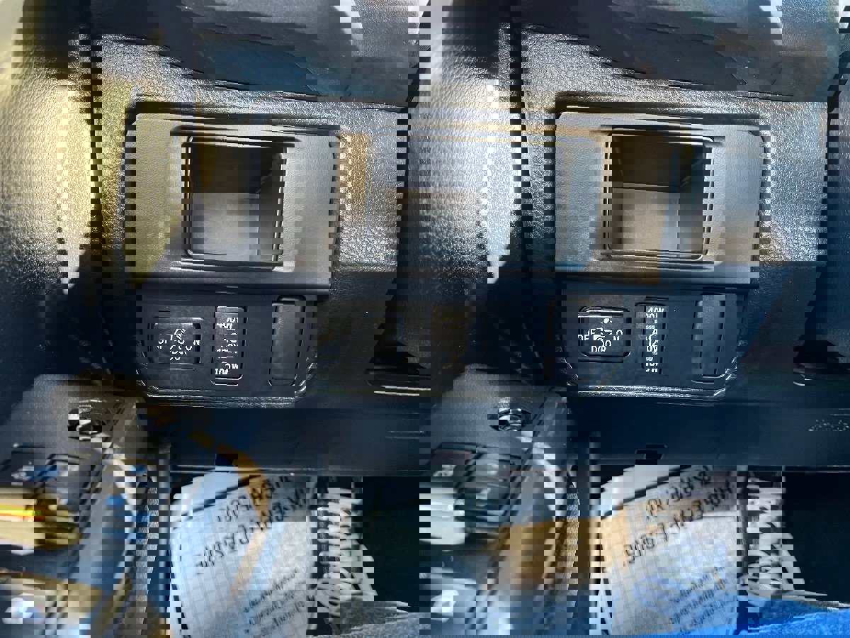 Used 2016 Toyota Tacoma TRD Sport image 22