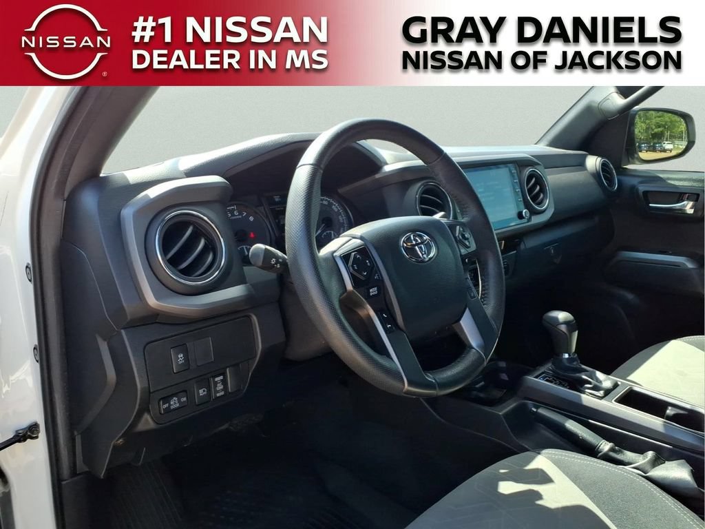 Used 2023 Toyota Tacoma TRD Off-Road AWD/4WD image 12
