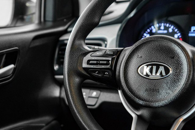 Used 2018 Kia Rio S image 15