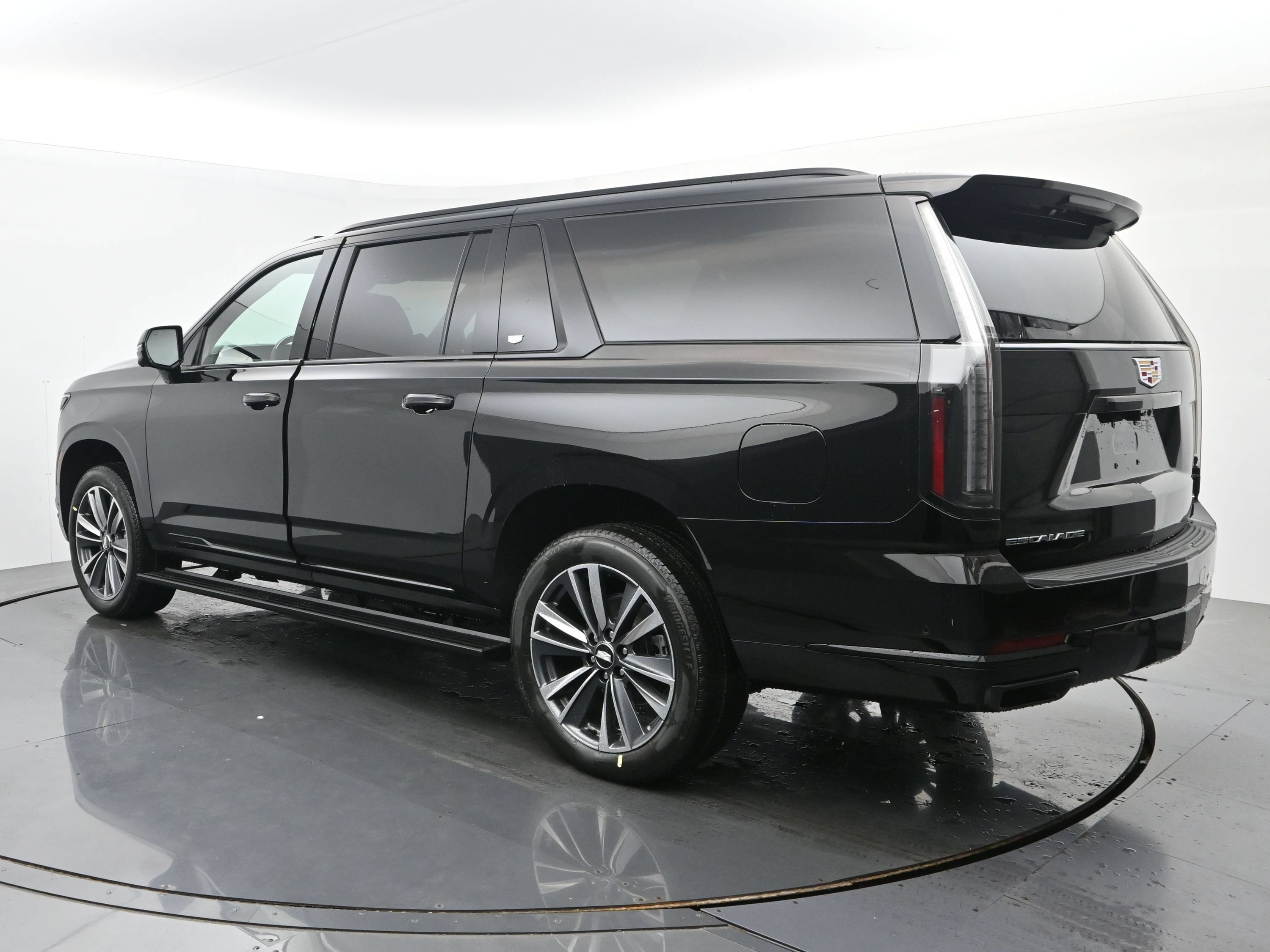 New 2026 Cadillac Escalade ESV Sport w/ Touring Package AWD/4WD image 3