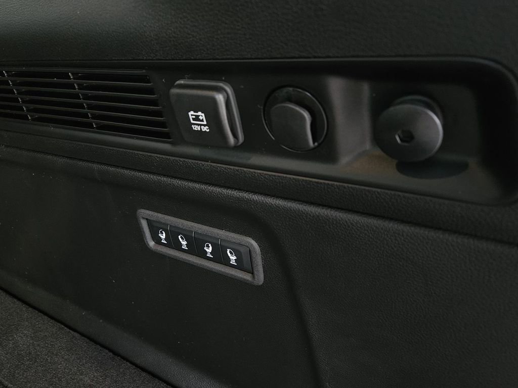 New 2026 Jeep Grand Wagoneer L Limited image 12