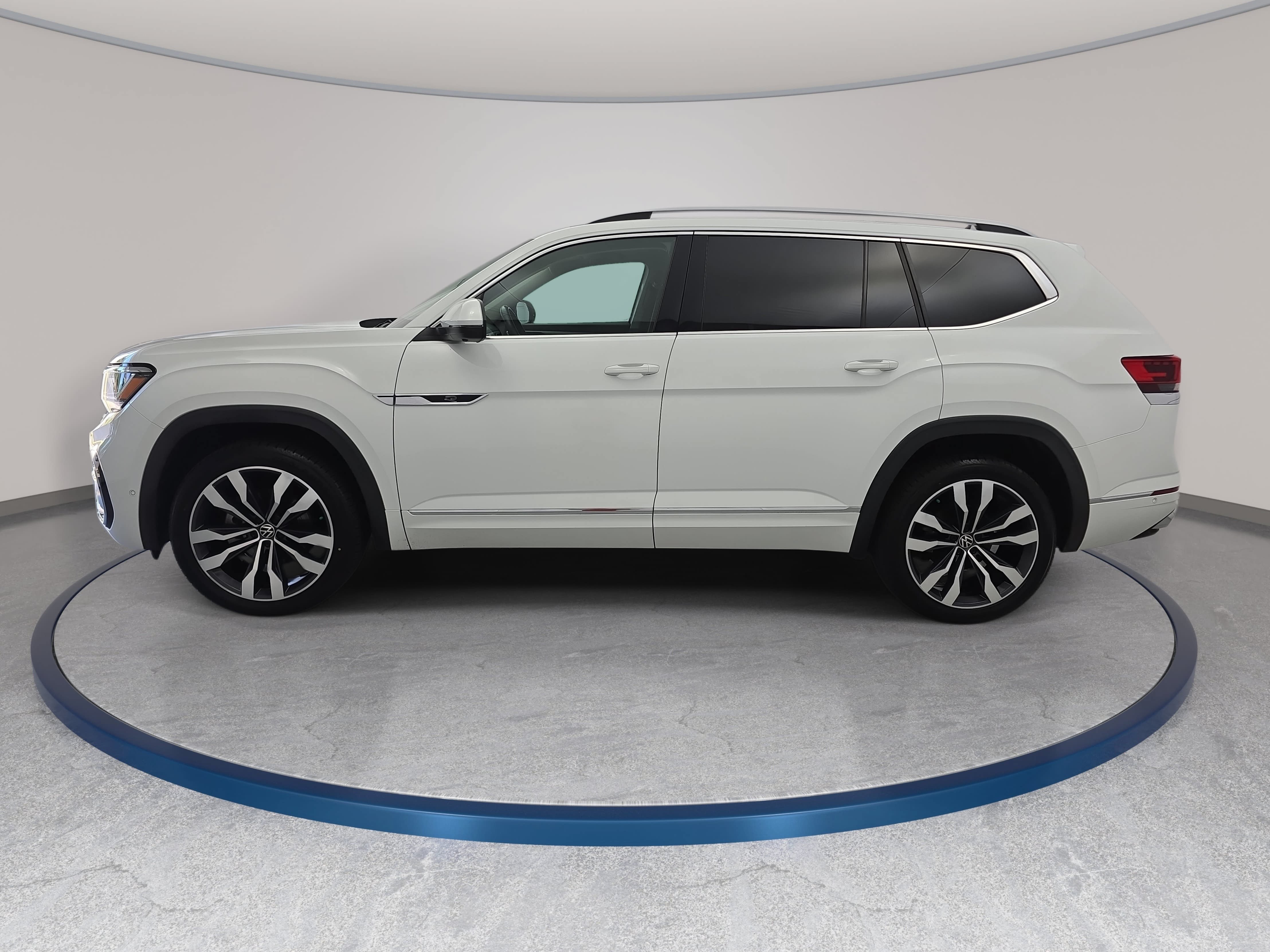 Used 2021 Volkswagen Atlas SEL Premium AWD/4WD image 8