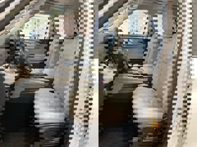 New 2026 Ford Explorer Active w/ Active Comfort Package image 17