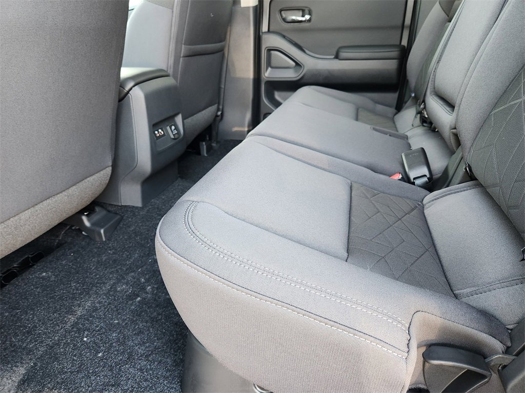 New 2025 Nissan Frontier SV w/ SV Convenience Package image 19