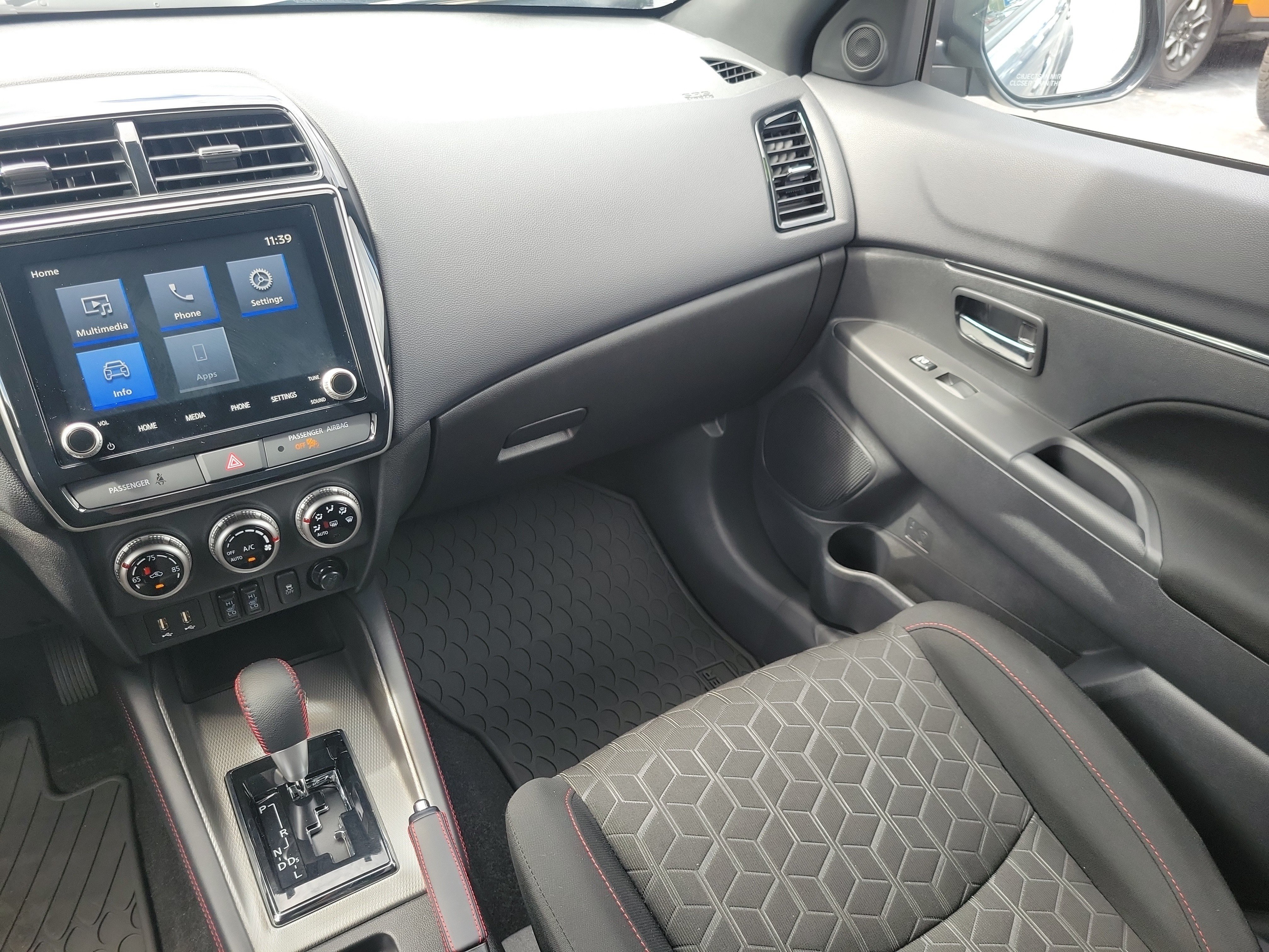 Used 2026 Mitsubishi Outlander Sport AWD image 24