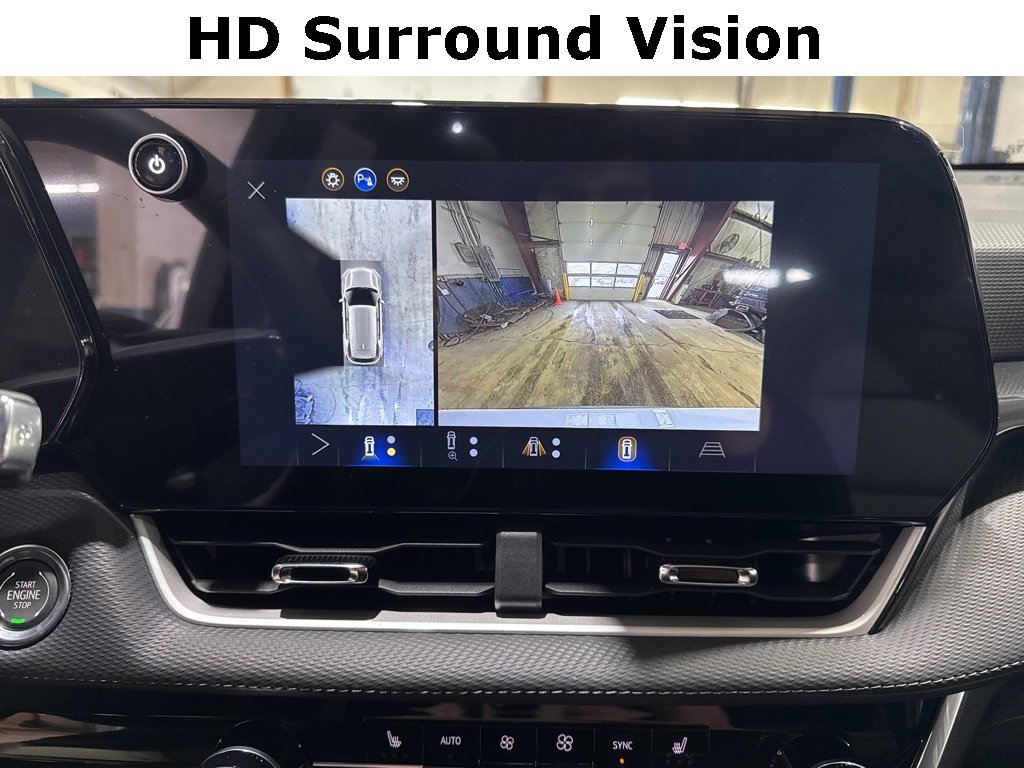 New 2026 Chevrolet Equinox LT w/ Convenience Package II image 4