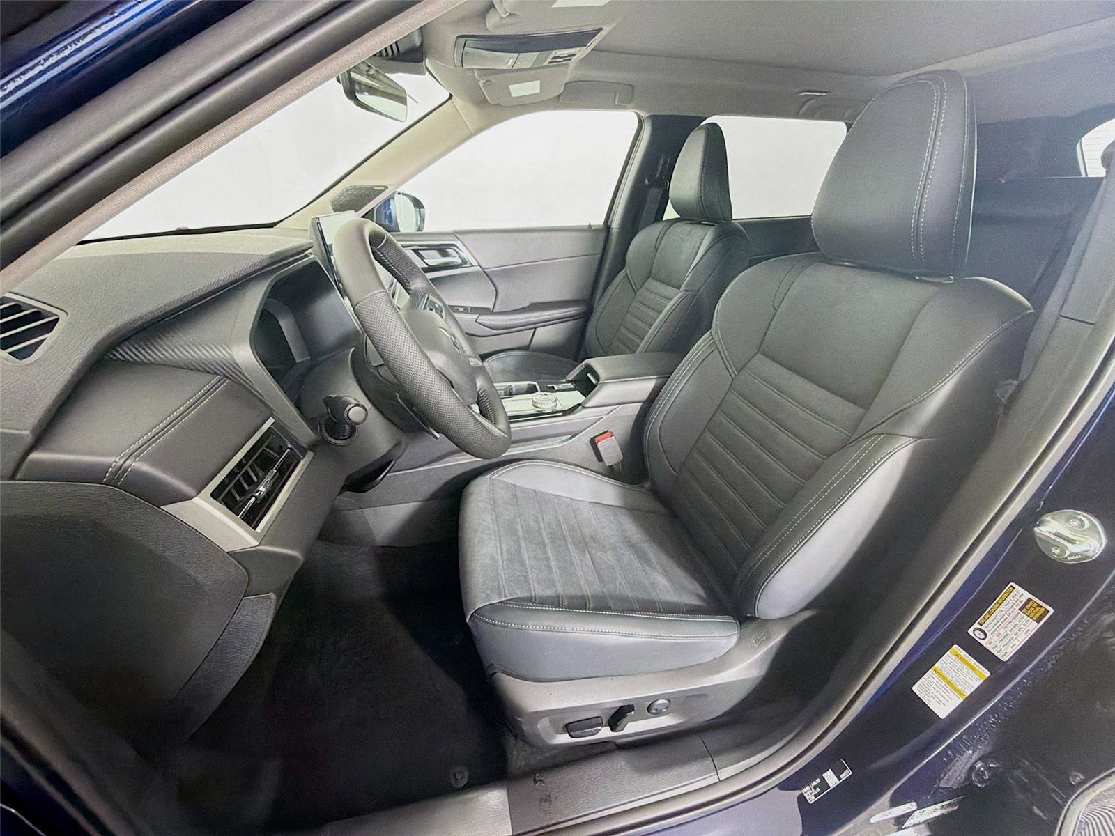 New 2026 Mitsubishi Outlander Ralliart image 11