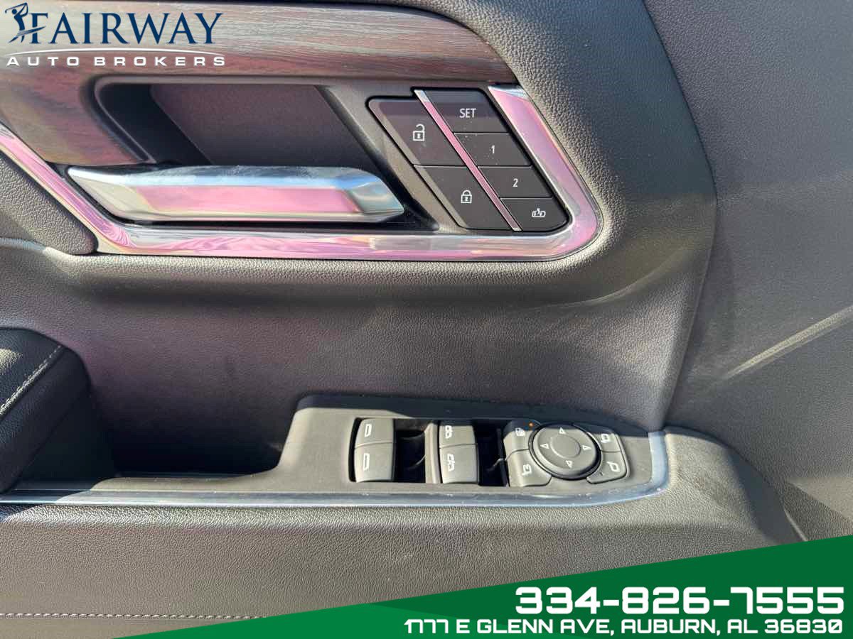 Used 2023 GMC Sierra 1500 SLT image 14