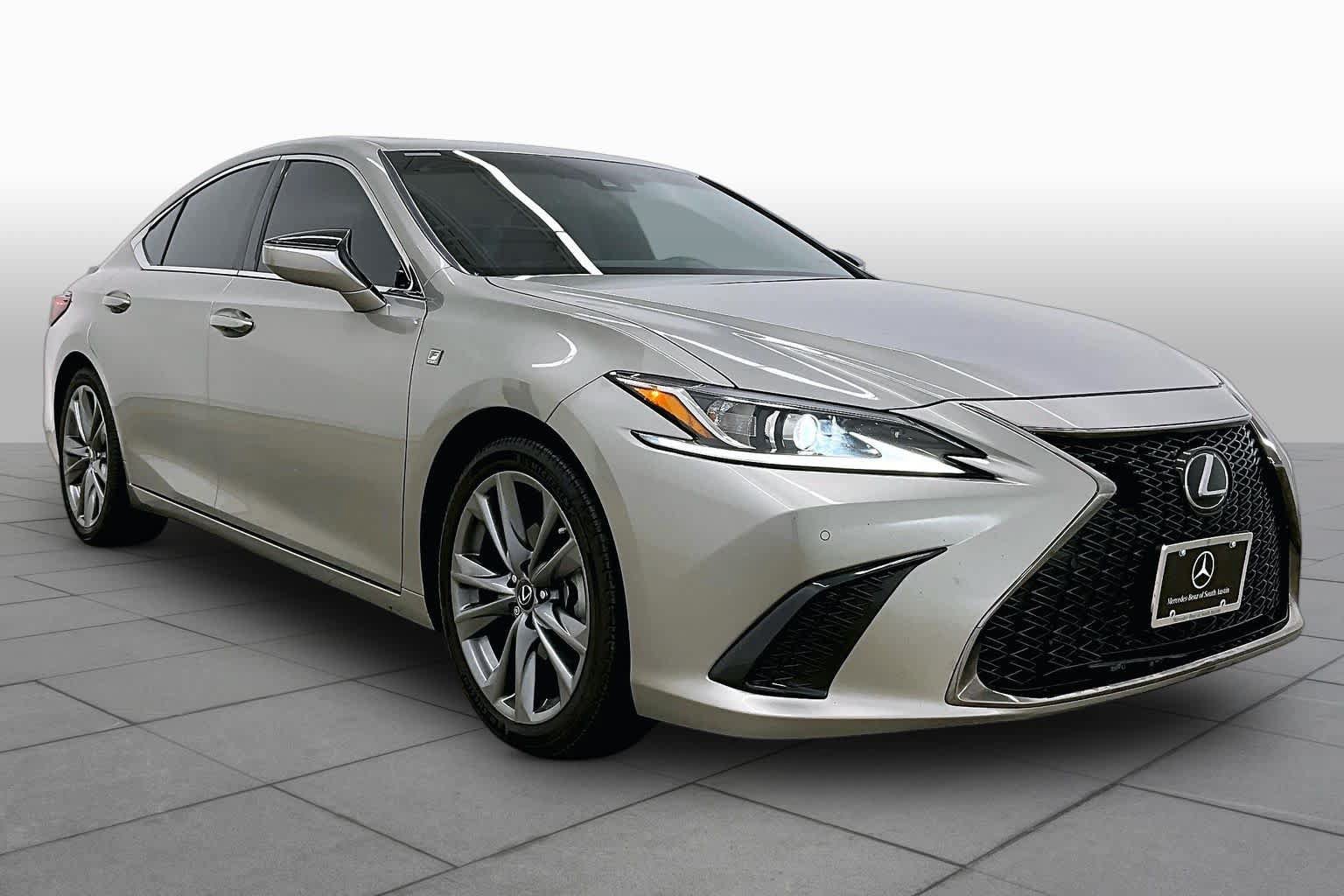 Used 2021 Lexus ES 350 F Sport w/ Accessory Package 2 FWD image 3