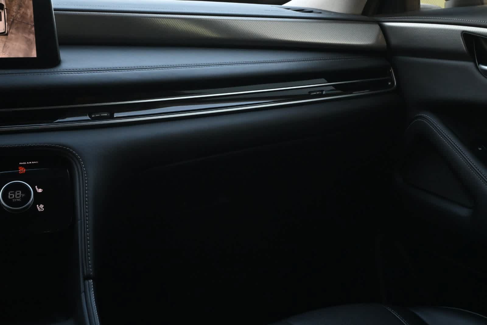 Certified 2024 INFINITI QX60 Luxe FWD image 8