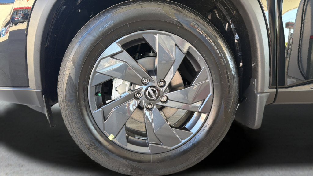 New 2026 Nissan Rogue SV AWD/4WD image 26